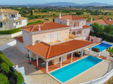 villa For Sale in Lagos Faro Portugal