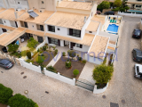 3-bedroom townhouse in a residential area, near the city center, Caliços, Albufeira