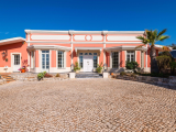 villa For Sale in Silves Faro Portugal