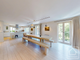 Vast duplex apartment close to Chamonix, with storage & private parking