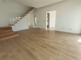 NEW detached three-bedroom house located in Matos Cheirinhos, with contemporary architectural lines,