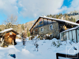 Farmhouse from 1720, 500m2 in total with 182m2 of livable space, a 2-minute drive from the resort ce