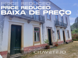 Renovated manor house with annex, garage, romantic patios, swimming pool and vegetable garden in the