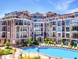 Stylish 2-Bedroom Apartment with Pool View | Izida Palace, Sunny Beach