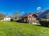 A 4 bedroom, 2 bathroom chalet on a flat plot, with modernisation potential