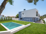 4-bedroom villa - Manique de Baixo