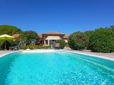 Charming Single Storey Villa With 190 M2 Of Living Space On A 3135 M2 Landscaped Plot With Pool Supe