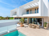 Bungalow For Sale in Dolores, Alicante, Spain