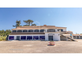 Disco - Ericeira 2 km, A Casa das Casas