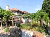 Cozy One-Storey House with Spacious Plot Near the Sea