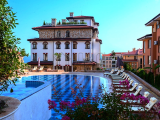 3-Bedroom, 2-Bathroom Apartment with private lounge on the top with exceptional sea view in Artur, S