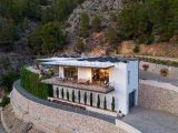 Villa For Sale in Callosa d'en Sarrià, Alicante, Spain