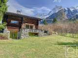 Stunning 5 bedroom log chalet with panoramic Mont Blanc views set in the heart of the Chamonix valle