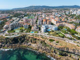 2-Bedroom Apartment - Guia