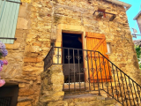 Charming Stone House With 90 M2 Of Living Space, Possibility For A Gite, Terrace And Views