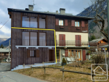Triplex 4 bedroom apartment with Mont Blanc views, close to Chamonix centre, storage & private parki