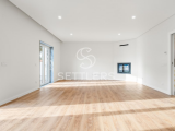 Semi-detached 3+2 Bedroom House in Estoril