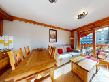 Furnished apartment under a commercial lease, with 2 bedrooms, 2 bathrooms, a cellar, a ski locker, 