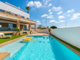 Villa For Sale in Alicante, Ciudad quesada, ALICANTE