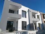 4 bedroom villa of modern architecture next to the city of Tomar.