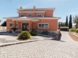 villa For Sale in Portimão Faro Portugal