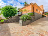 villa For Sale in Torviscas Alto, Santa Cruz Tenerife, Spain