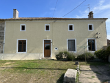 House For Sale in Chef-Boutonne, Chef-Boutonne, France