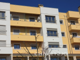 3-Bedroom Top Floor Apartment with Garage and Parking in Tomar
