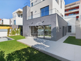 Detached 3+1 Bedroom Villa - Estoril