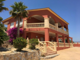 Villa For Sale in Alfas del Pi, Alicante, Spain