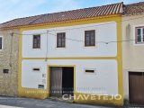 Terraced house for sale very close to Ourem Central Portugal