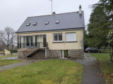 House For Sale in Pleucadeuc, Morbihan, France