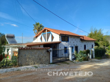 Charming country house with 2 bedrooms, a bathroom, living room, sunroom, equipped kitchen and garde