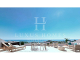 Premium Penthouse in a modern living complex with stunning sea view and much facilites