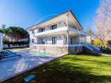 Luxury 6 bedroom villa in Carcavelos, Cascais