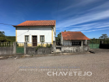 Cottage with land and annex in calm location close to Chãos, Central Portugal