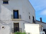 Charming Character House, Fully Renovated, With 3 Bedrooms, 2 Bathrooms, Large Garage And Private Te