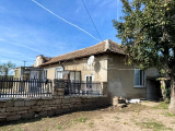 One-Storey House with Large Garden near Balchik and the Sea