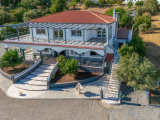 Villa For Sale in Sao Bras de Alportel, Algarve, Portugal