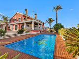 Villa For Sale in Algorfa, Alicante, Spain