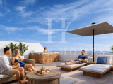Brilliant penthouse with a spacious private rooftop terrace, awesome sea view and communal pool, sit