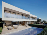 Villa For Sale in São Gonçalo de Lagos, Algarve, Portugal