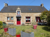 Maison For Sale in Saint-Guyomard, Morbihan, France