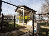 2-bed house with parking lot only 10 kilometers to the sea