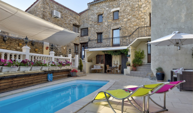 Charming Stone Property Converted Into Bnb With Pool And Large Courtyard