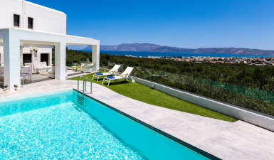 Villa For Sale in Center, Kissamos, Greece