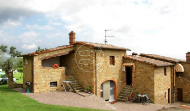 country house For Sale in Monte San Savino Toscana ITALY