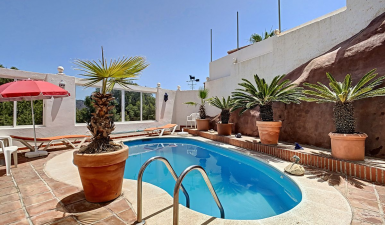 Villa For Sale in Almuñecar, Granada, spain