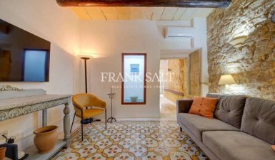 Senglea, converted house of character