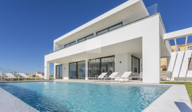 villa For Sale in Mafra, Lisboa, Portugal